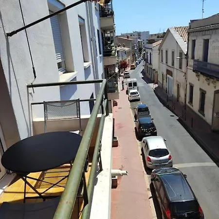 Apartment 3 5 Min Centre